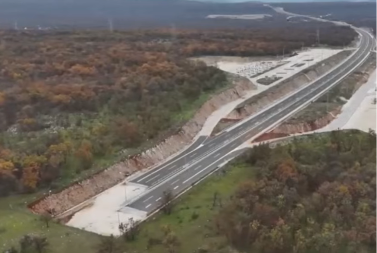 Izgleda kao autoput, ali je prazan: Milionska dionica u BiH zjapi godinama (VIDEO)